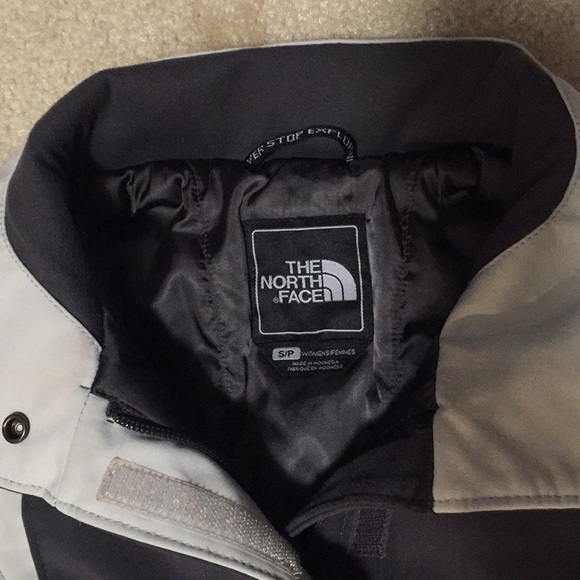 North face jacket women’s Small - Picture 2 of 5